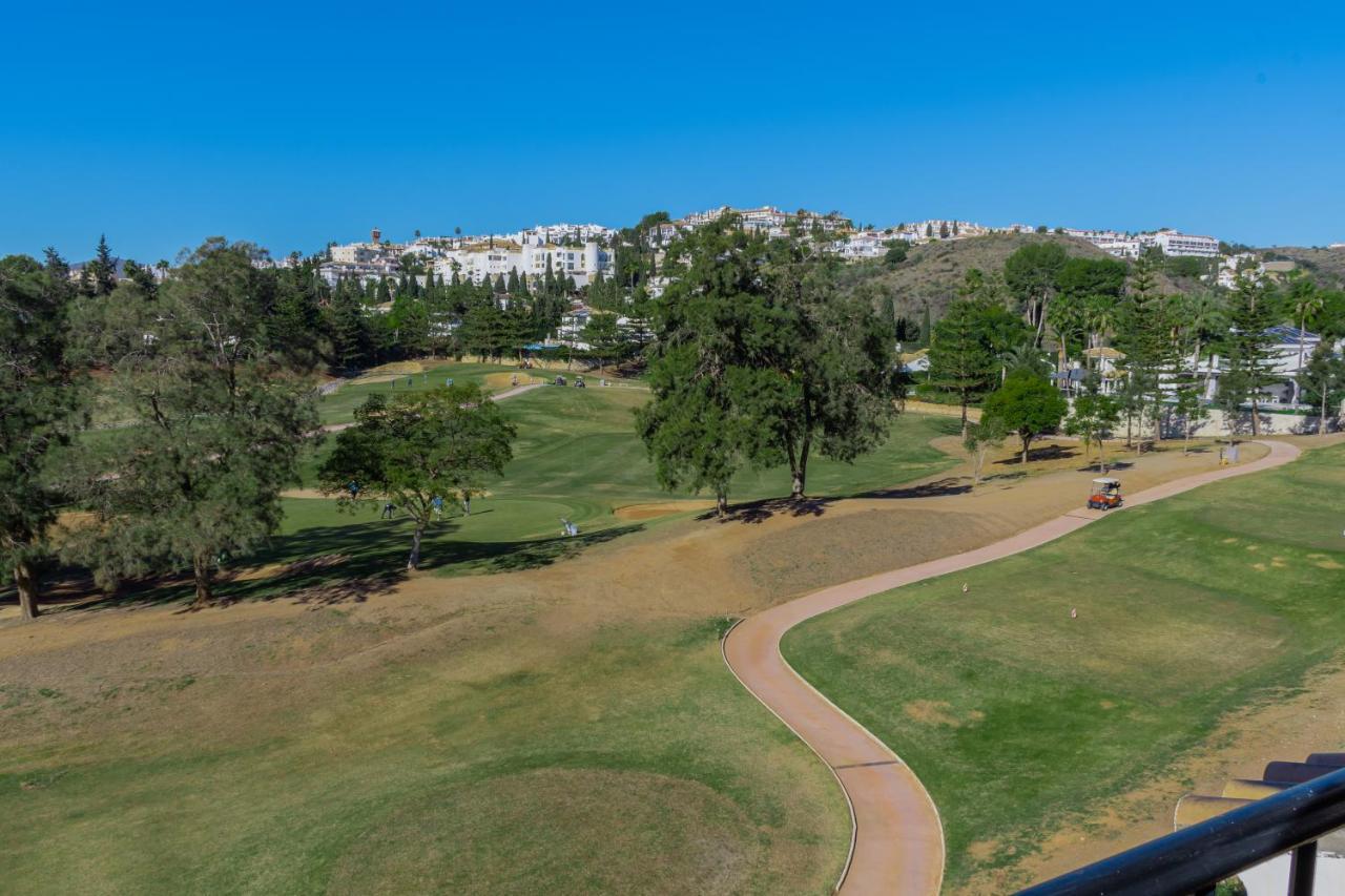 Appartement Limonar Del Golf - Full Option Fuengirola Luaran gambar